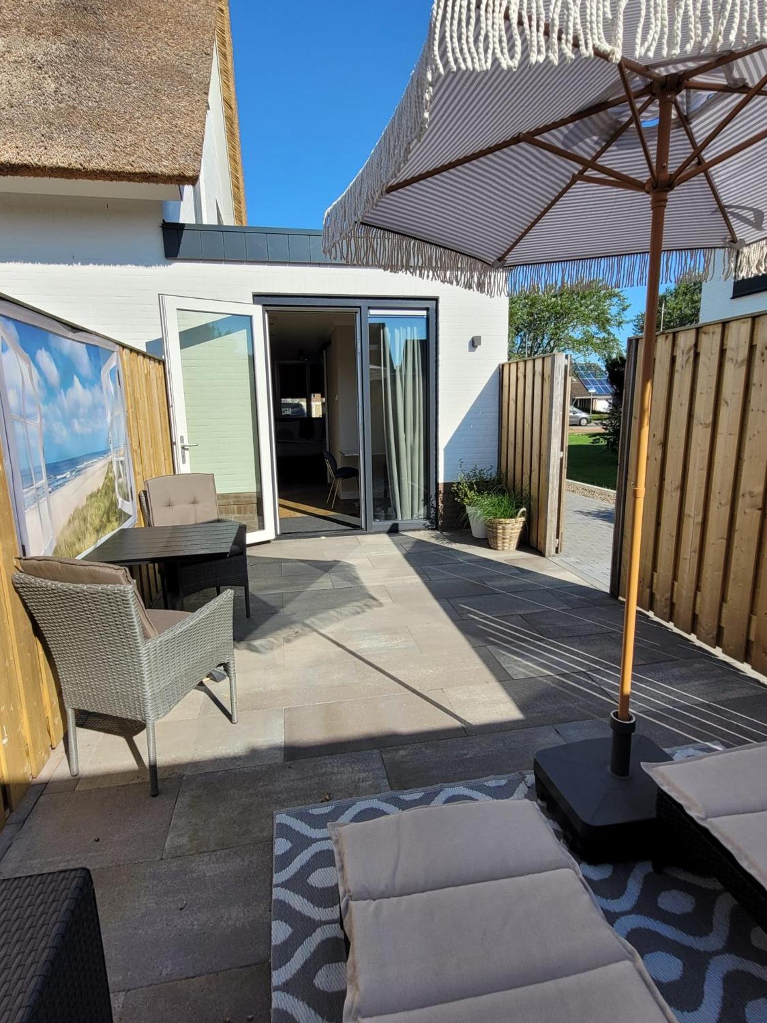 Luxe Kamer Langendam 48 Met Prive Terras Zoutelande Kültér fotó