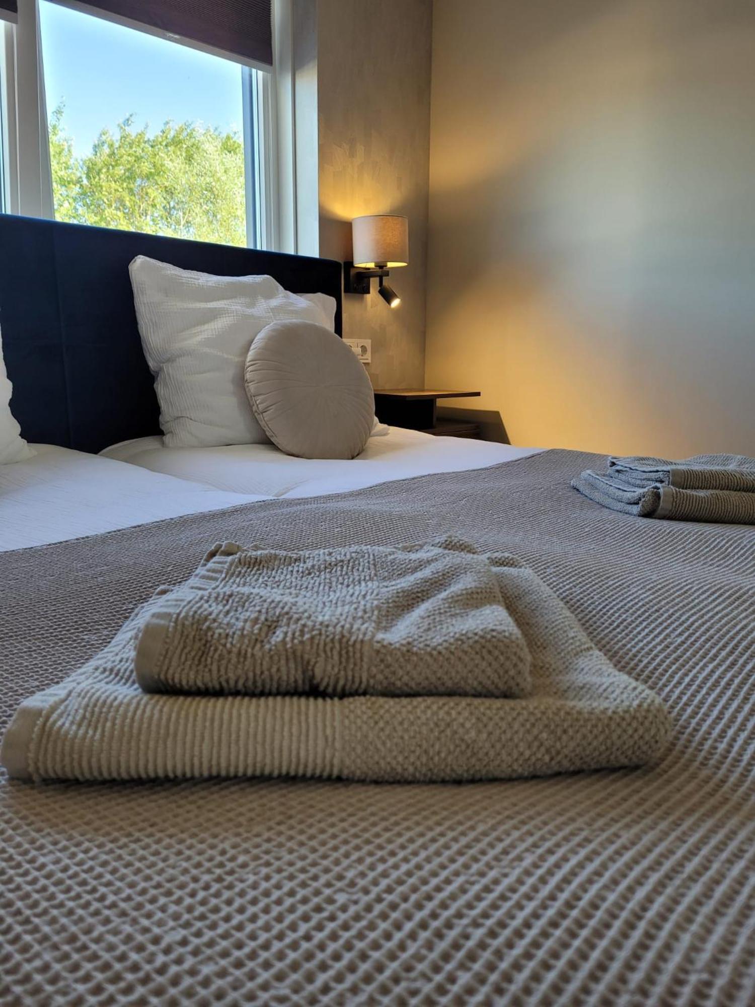 Luxe Kamer Langendam 48 Met Prive Terras Zoutelande Kültér fotó